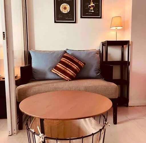 Relaxing 1-bedroom Unit In Azure Urban And Residences By One Guest Place *