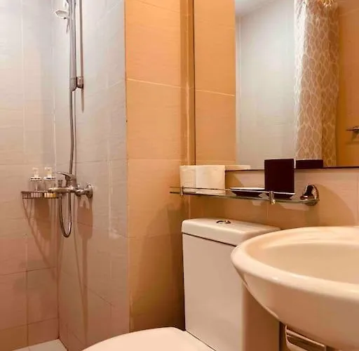 Relaxing 1-bedroom Unit In Azure Urban And Residences By One Guest Place