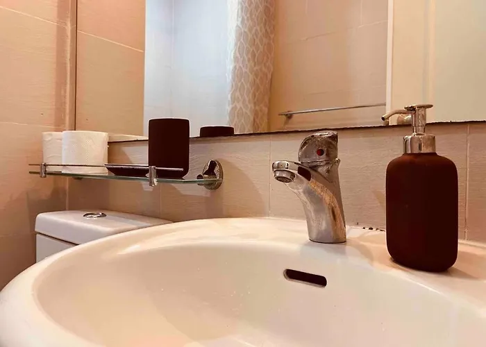 Relaxing 1-bedroom Unit In Azure Urban And Residences By One Guest Place アパート マニラ市